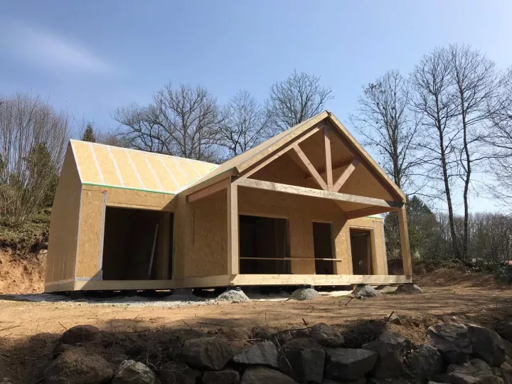 Petite maison en bois