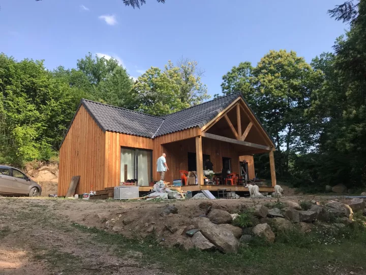 Maison en bois prête à l’emploi